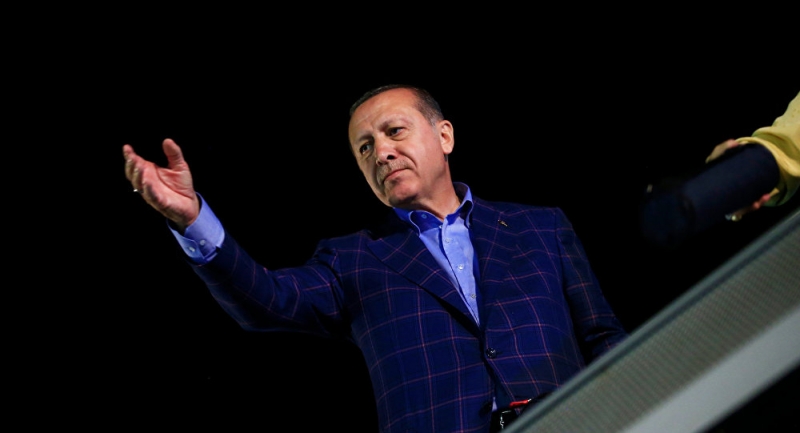 Darbe gecesi 31 geminin Erdoğan'ı aradığı ortaya çıktı