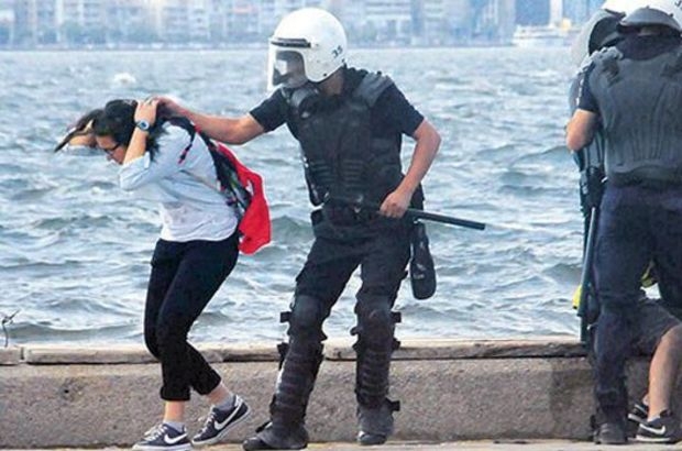 Davutoğlu'ndan polislere: Devletin kudretini, şefkatini siz temsil ediyorsunuz!