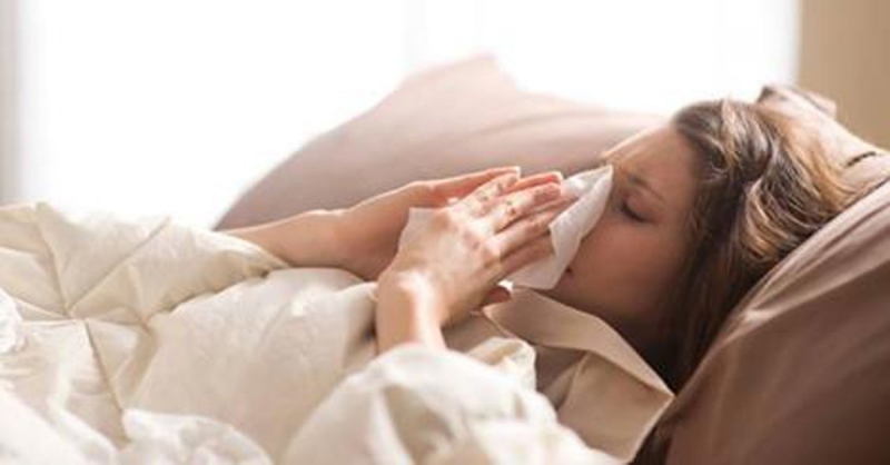 Dr. Kınıkoğlu: Grip olunca hemen doktora gitmek zararlı!