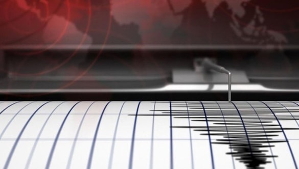 Endonezya'da 6,8 büyüklüğünde deprem 
