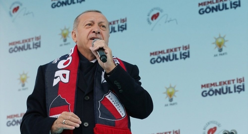Erdoğan: Aday yapmayınca ne oldu, Sen ölene kadar aday mı olacaksın? 