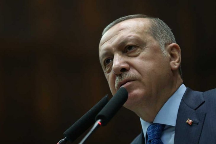 Erdoğan: Afrin’i kime teslim edeceğimizi biz biliriz