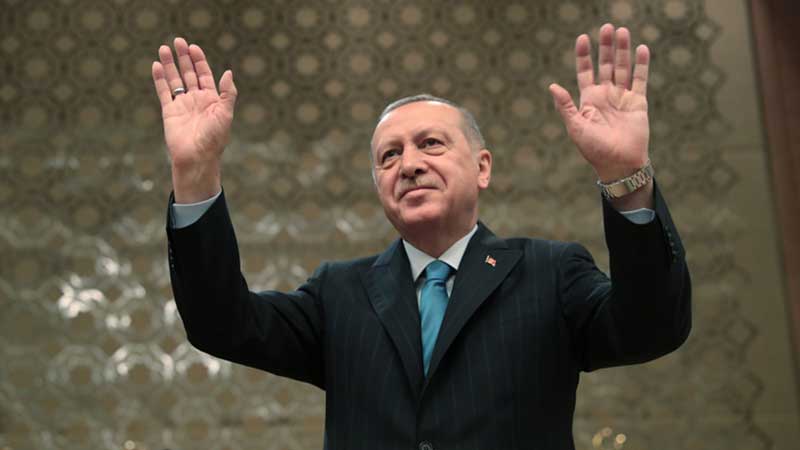 Erdoğan, AKP İstanbul İl Başkanlığı'nda