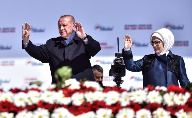 Erdoğan: Aldığım resmi rakama göre 1 milyon 600 bin kişi Yenikapı'da
