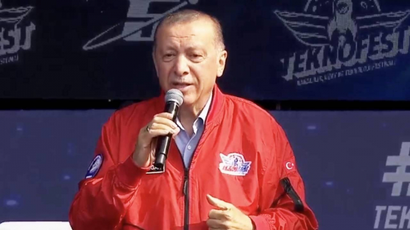 Erdoğan: Benim başörtülü kızlarımı, bacılarımı üniversiteye almamakla uğraştılar! 