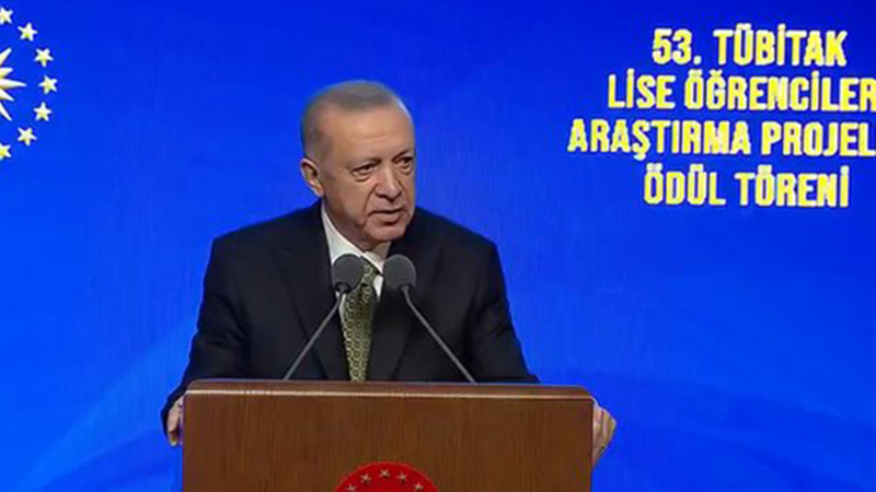 Erdoğan: Bu ülkenin başbakanının düzmece mahkeme kararlarıyla idamına alkış tutanların hukukun lafını etmeye bile hakları yoktur