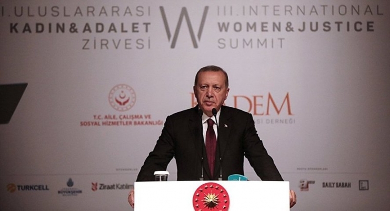 Erdoğan: Ev işlerinin kadınlara yüklenmesi söz konusu değildir