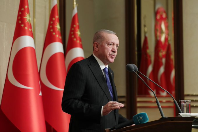 Erdoğan: Evlatlarımızın yabancı kültürlerin etkisine girdiğini görüyoruz