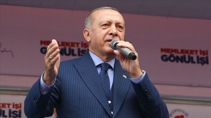 Erdoğan: Ne deseler beğenirsiniz? Sayın Obama'ya söyle de şu sağlık reformunu çıkarsın!