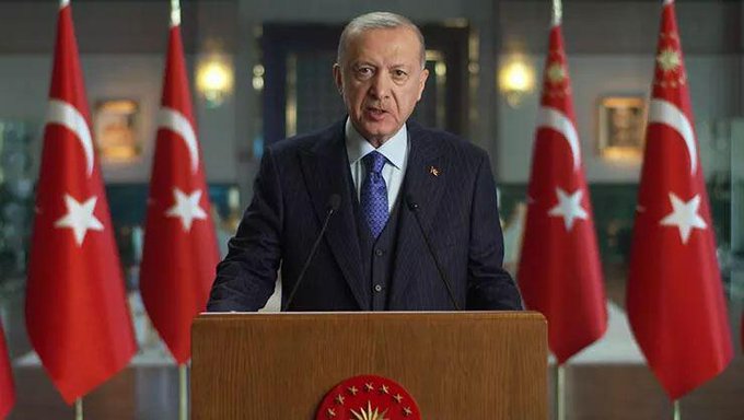 Erdoğan: Sizlerden, felaket tellallarına kulak asmadan, hükümetinize ve devletinize güvenmeye devam etmenizi istiyorum 