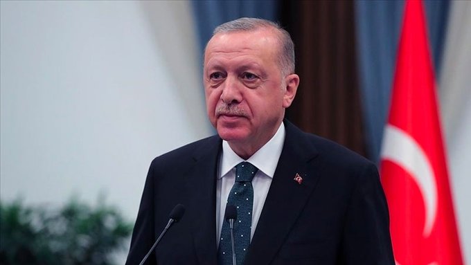 Erdoğan: Sosyal medya denen mecralarda kullanılan dil Türkçemiz için tam bir felaket habercisidir