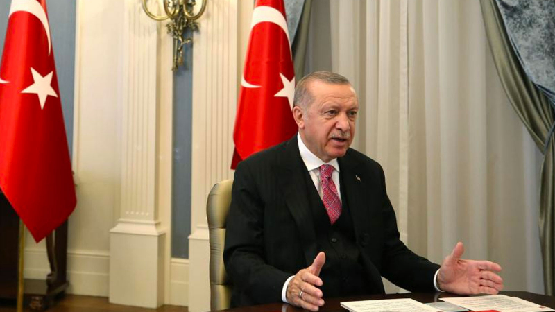 Erdoğan'dan Bakan Dönmez'e: Önce tabii müsaade edin de konuşmamızı yapalım