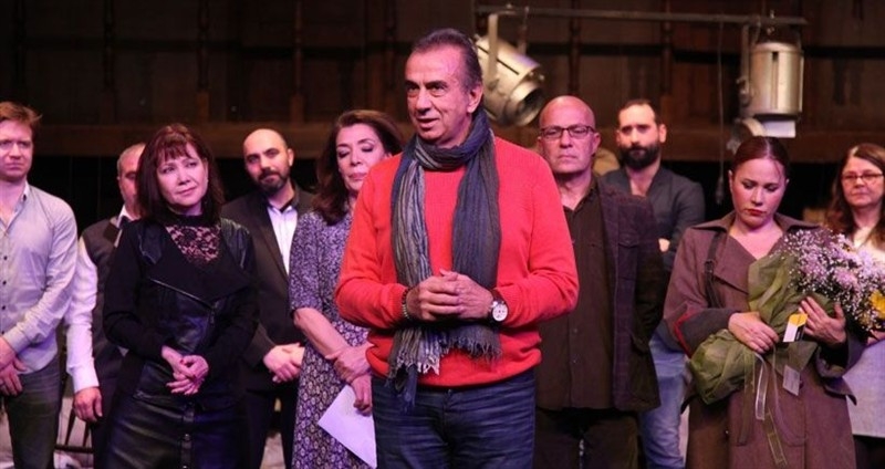 Erhan Yazıcıoğlu Şehir Tiyatrolarına veda etti!