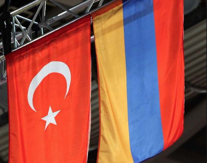 Ermenistan: Türkiye düşmanca politikadan vazgeçerse diplomatik ilişkilere hazırız 