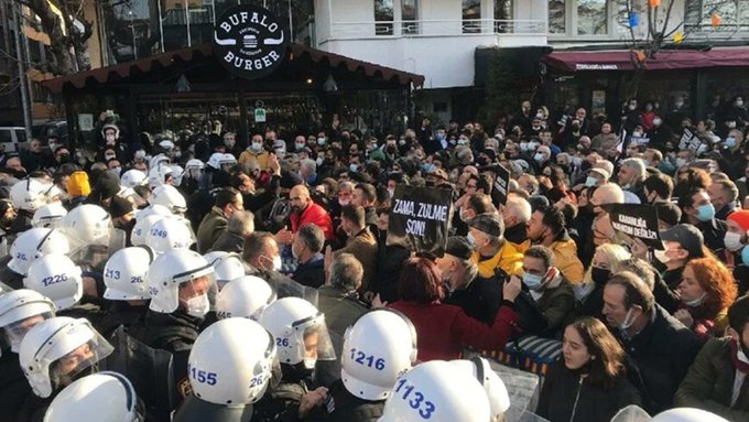 Eskişehir'de 'Geçinemiyoruz' eylemine katılan 100 kişiye soruşturma