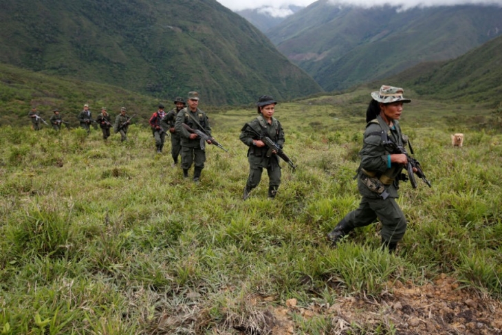 FARC barış anlaşmasını reddeden komutanlarını ihraç etti
