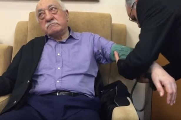 Fethullah Gülen'in kitaplarını basan yayınevine operasyon: 24 tutuklama