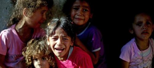 Gazzeli çocuklara Venezuela  yardımı!