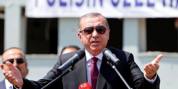Financial Times: Erdoğan'ın tasfiyeleri Türkiye dışına uzandı!