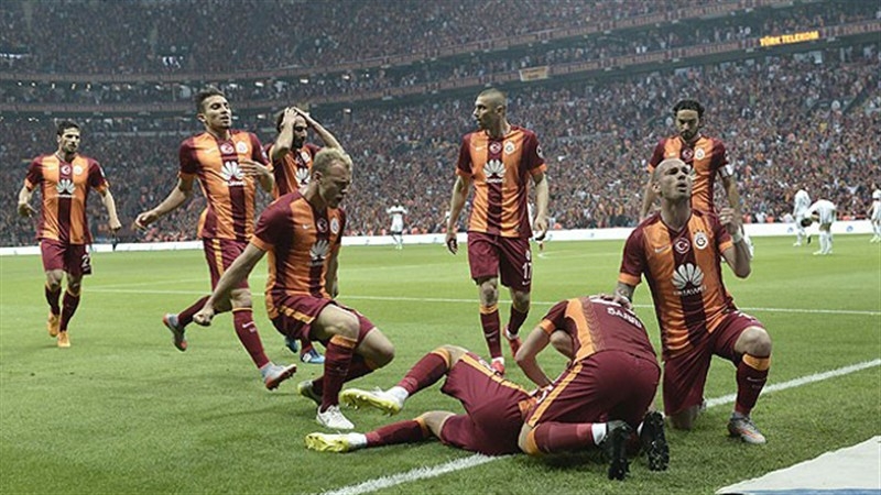 Galatasaray 2-0 Beşiktaş! Dördüncü yıldız geliyor...