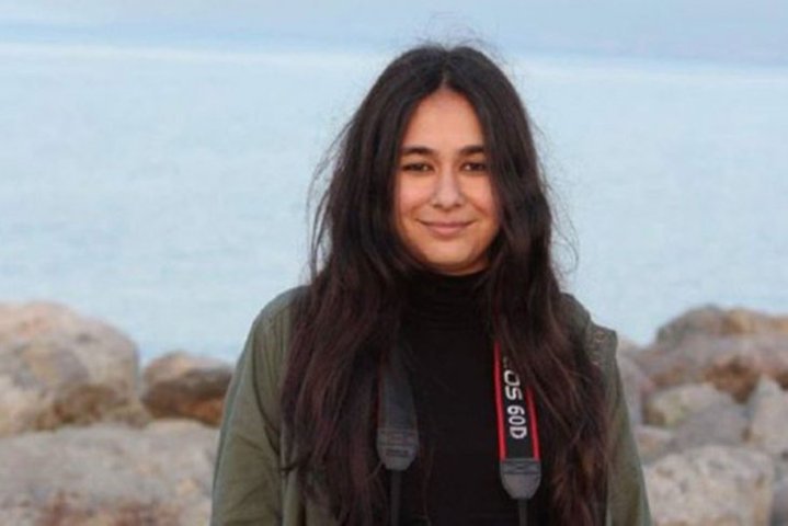 'Gazetecilik suç değildir' yazan öğrenci tutuklandı
