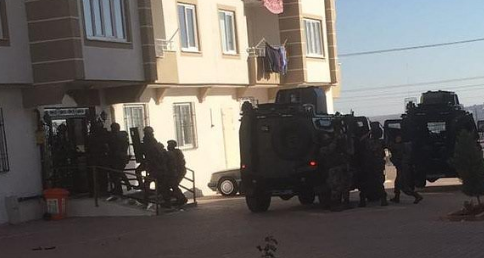Gaziantep'te olaylar sürüyor! 2. canlı bomba da kendini patlattı...