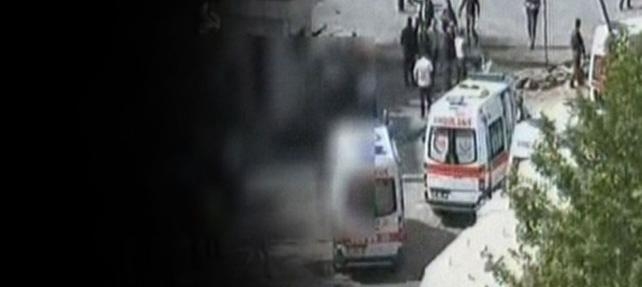 Gaziantep'te patlama! 2 polis hayatını kaybetti, çok sayıda yaralı var...