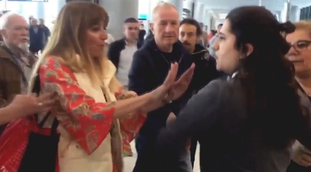 Havalimanında görevliye hakaret eden kadının cezası belli oldu