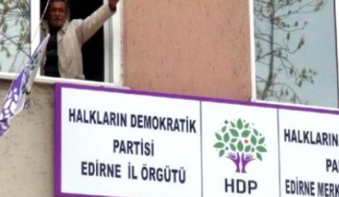 HDP binasına polis baskını!