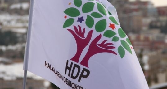 HDP binasına silahlı ve bombalı saldırı!