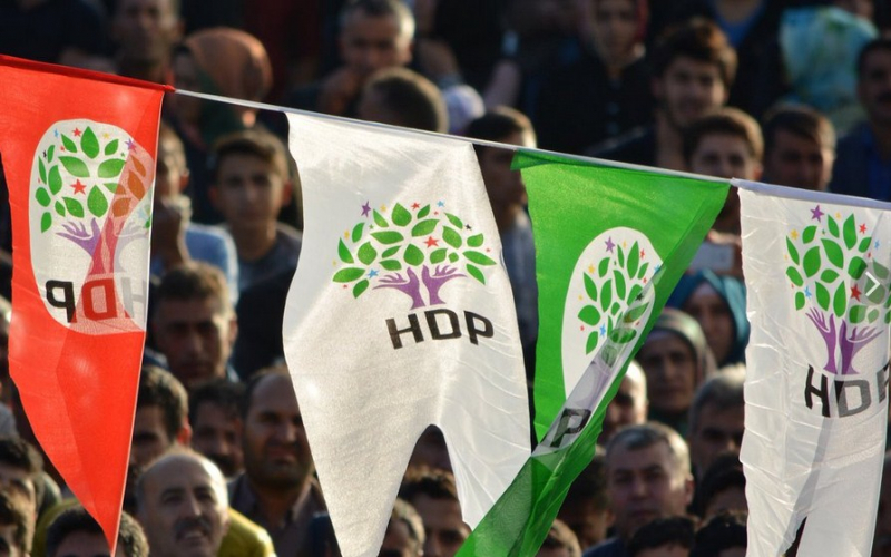 HDP Erciş Belediye Başkanı Yıldız Çetin gözaltına alındı