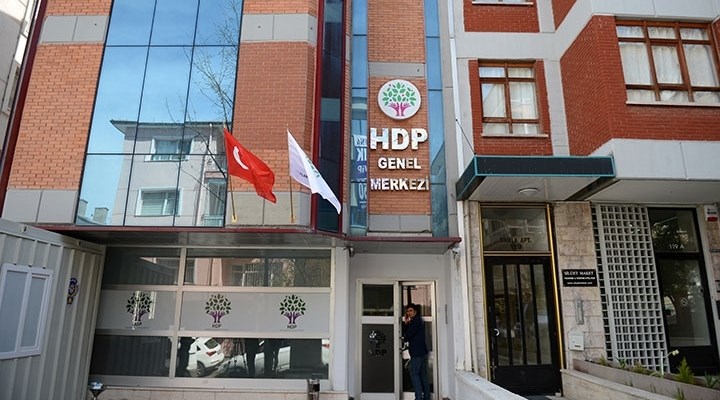 HDP'li vekil: Ümraniye'de cami imamı, 