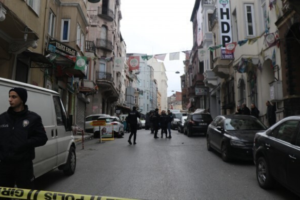 HDP il binası önünde ateş açan kişi tutuklandı