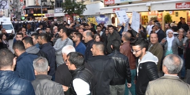 HDP'lilerin eylemine müdahale; 55 kişi gözaltına alındı!