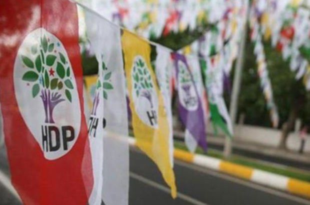 HDP'nin 4 sandık görevlisi sosyal medya paylaşımları nedeniyle gözaltına alındı 