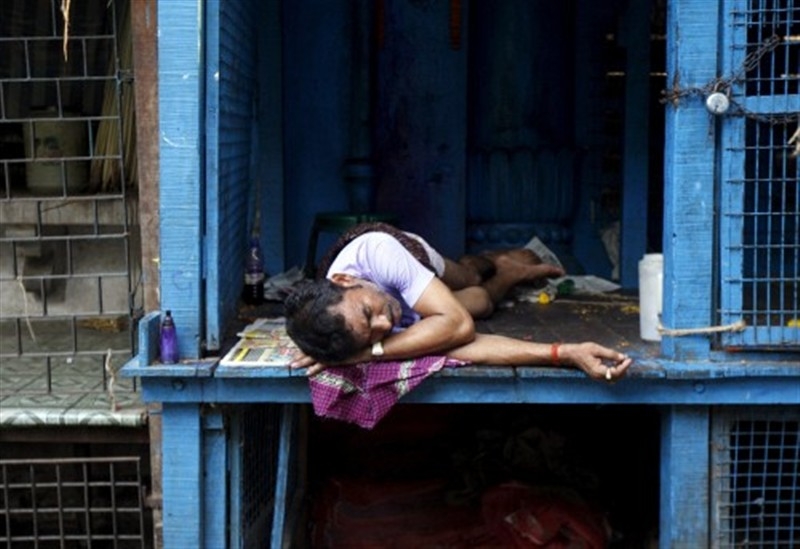 Hindistan'da sıcaklardan 430 kişi öldü!