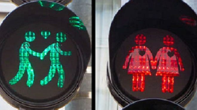 Hollanda'ya eşcinsel trafik ışıkları yapılıyor!