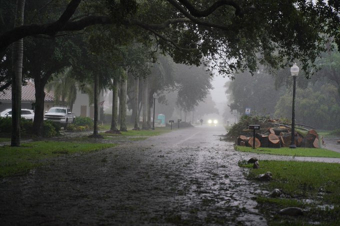 kasırga,florida,Ian Kasırgası Florida’yı vurdu: 2.5 milyon kişiye tahliye emri verildi