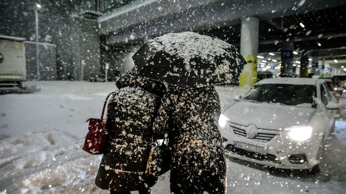 İBB saat vererek uyardı: Kar yağışı akşam geri dönüyor