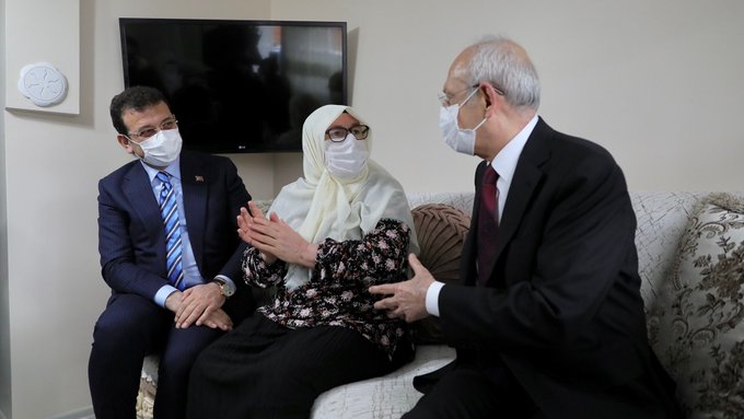İmamoğlu'na 'Sana kete yaparım ama oy vermem' diyen Mahruze Teyze'ye Kılıçdaroğlu ve İmamoğlu'ndan ziyaret