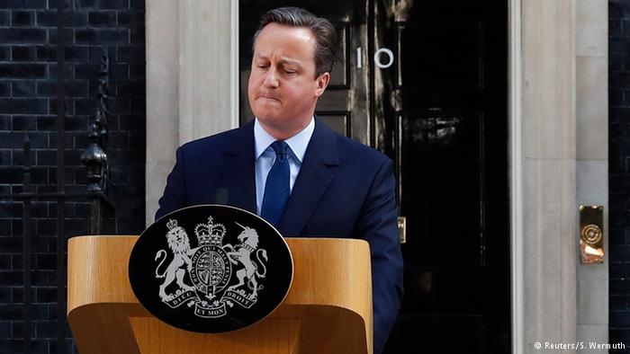 İngiltere Başbakanı istifa edeceğini açıkladı!