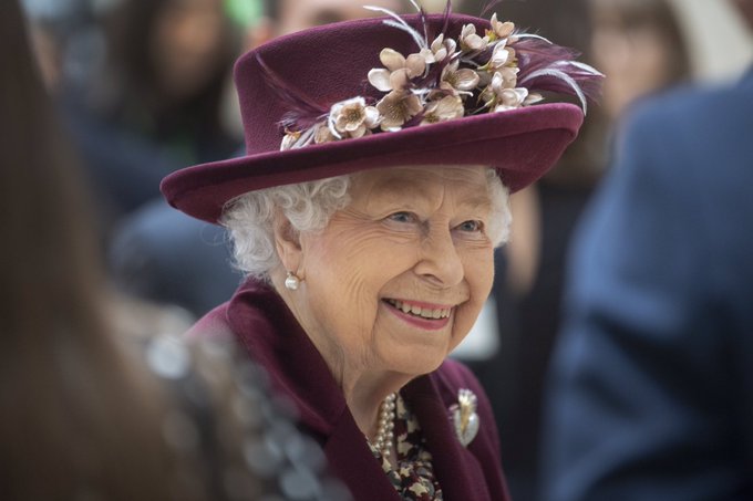 İngiltere Kraliçesi 2. Elizabeth 95 yaşına girdi