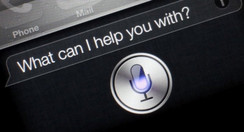 iPhone'da Siri açığı: Bütün mesajlarınızı okuyor!