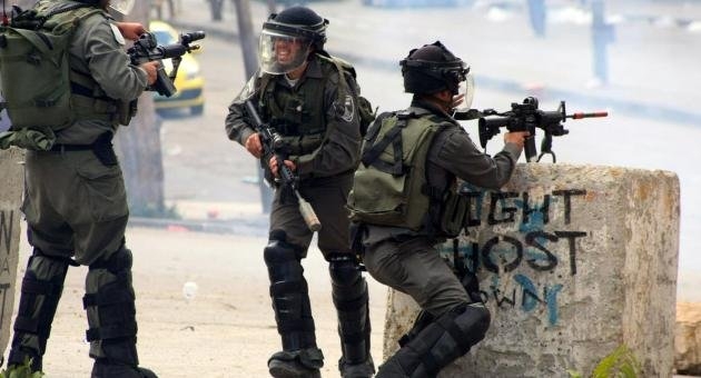 İsrail askerleri Filistinlilere ateş açtı: 20 yaralı!