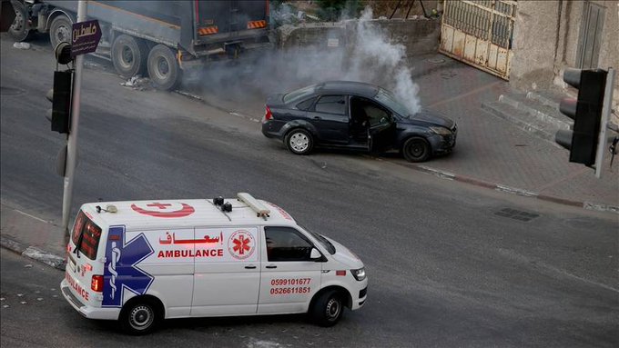 İsrail, Batı Şeria'da Hamas bağlantılı, silahlı kişilerin bulunduğu bir aracı hedef seçti: 2 ölü