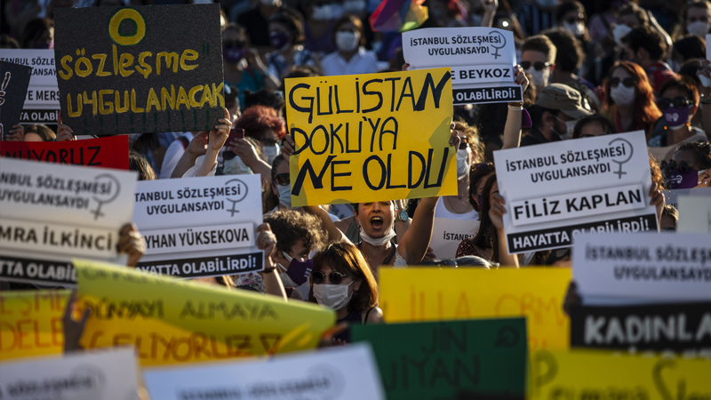 'İstanbul Sözleşmesi'nden çıkıldığı günden bu yana 27 kadın öldürüldü'