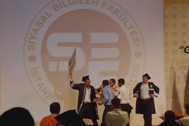 İstanbul Üniversitesi mezuniyet töreninde öğrencilere müdahale!