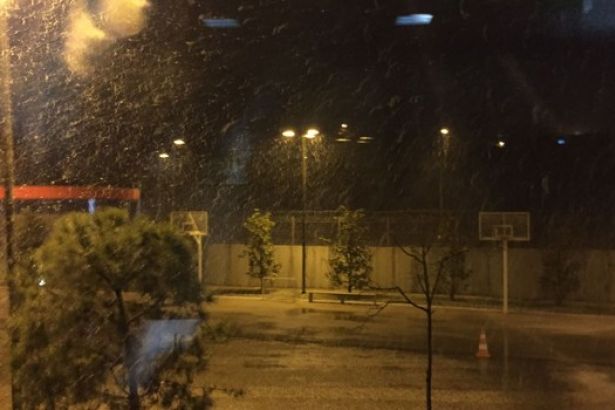 İstanbul’a kar geri döndü