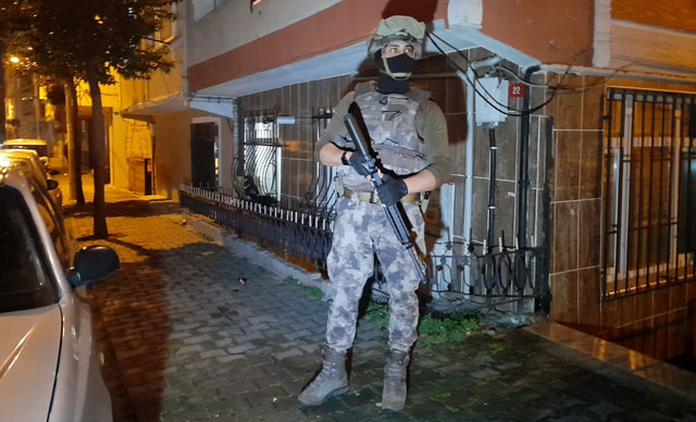 İstanbul'da 11 ilçede IŞİD operasyonu: Çok sayıda gözaltı var