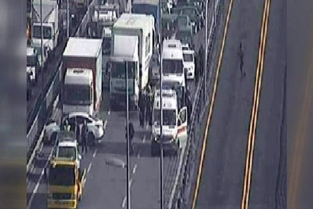 İstanbul'da E-5'te zincirleme kaza
